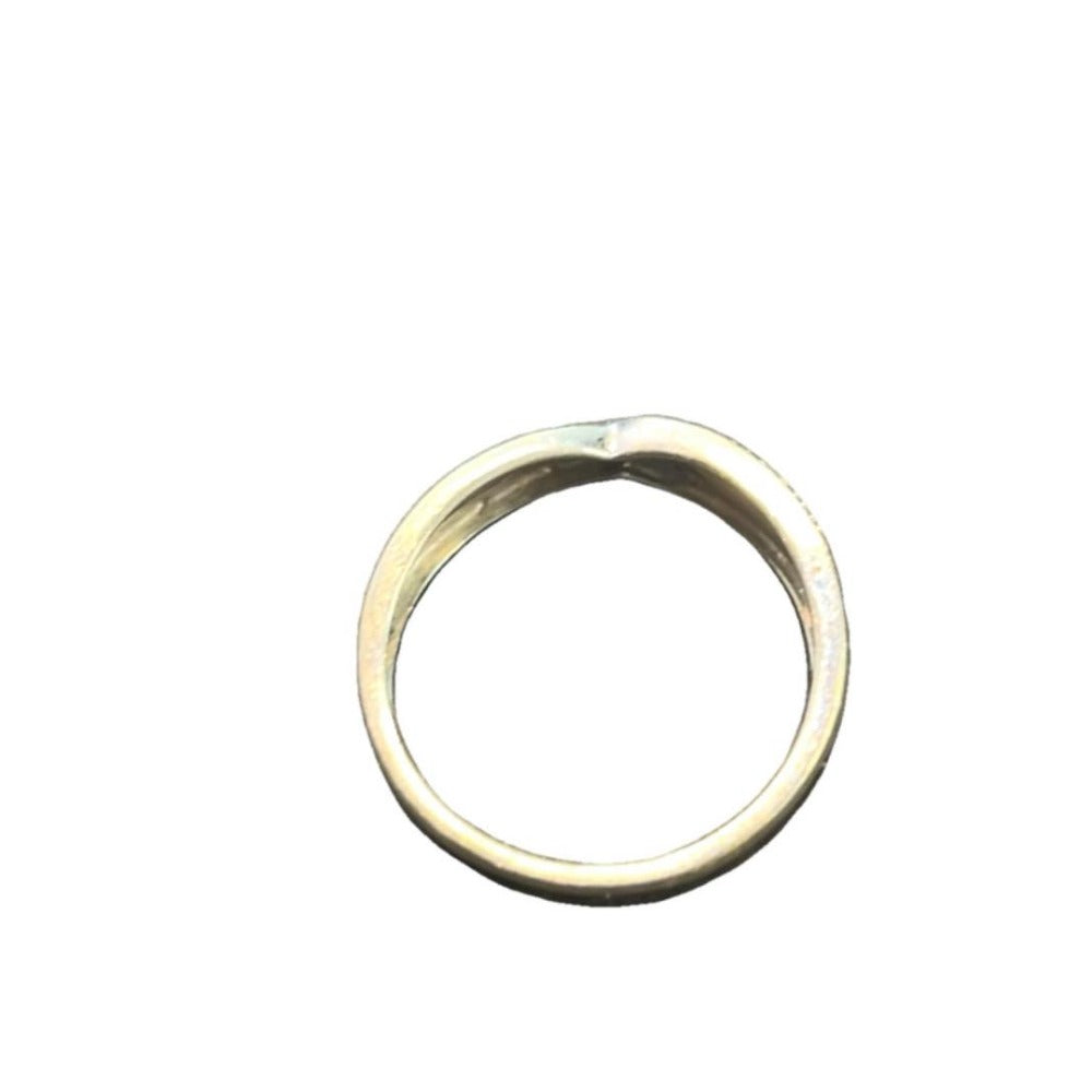 9CT White Gold & Diamond Ring - Size P