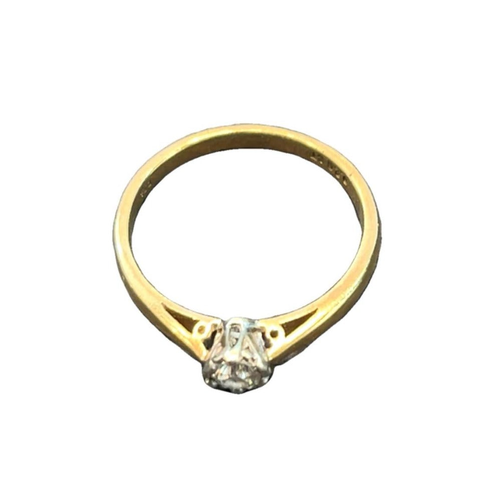9CT Gold & 0.20 Diamond Ring - Size O