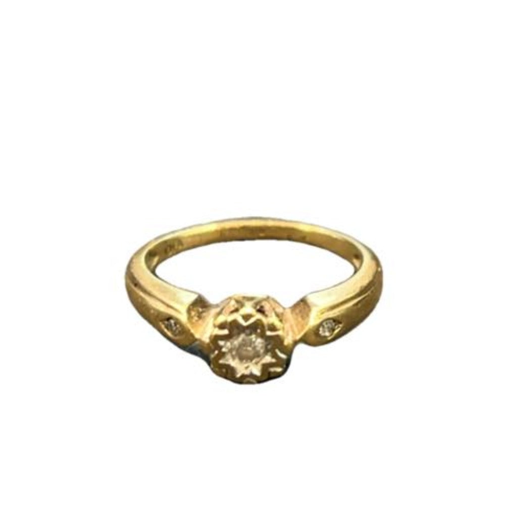 9CT Gold & 0.10 Diamond Ring - Size K