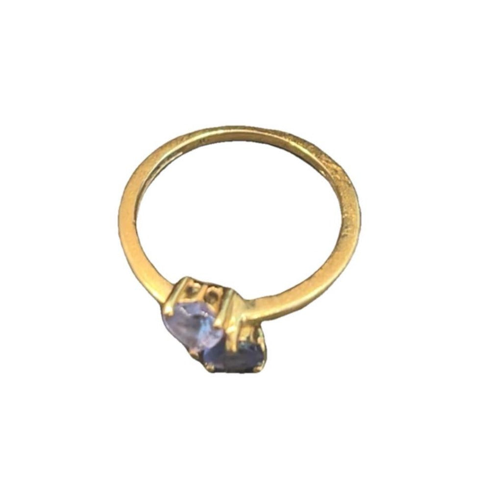 9CT Gold Ring with sparkling Gems - Size M