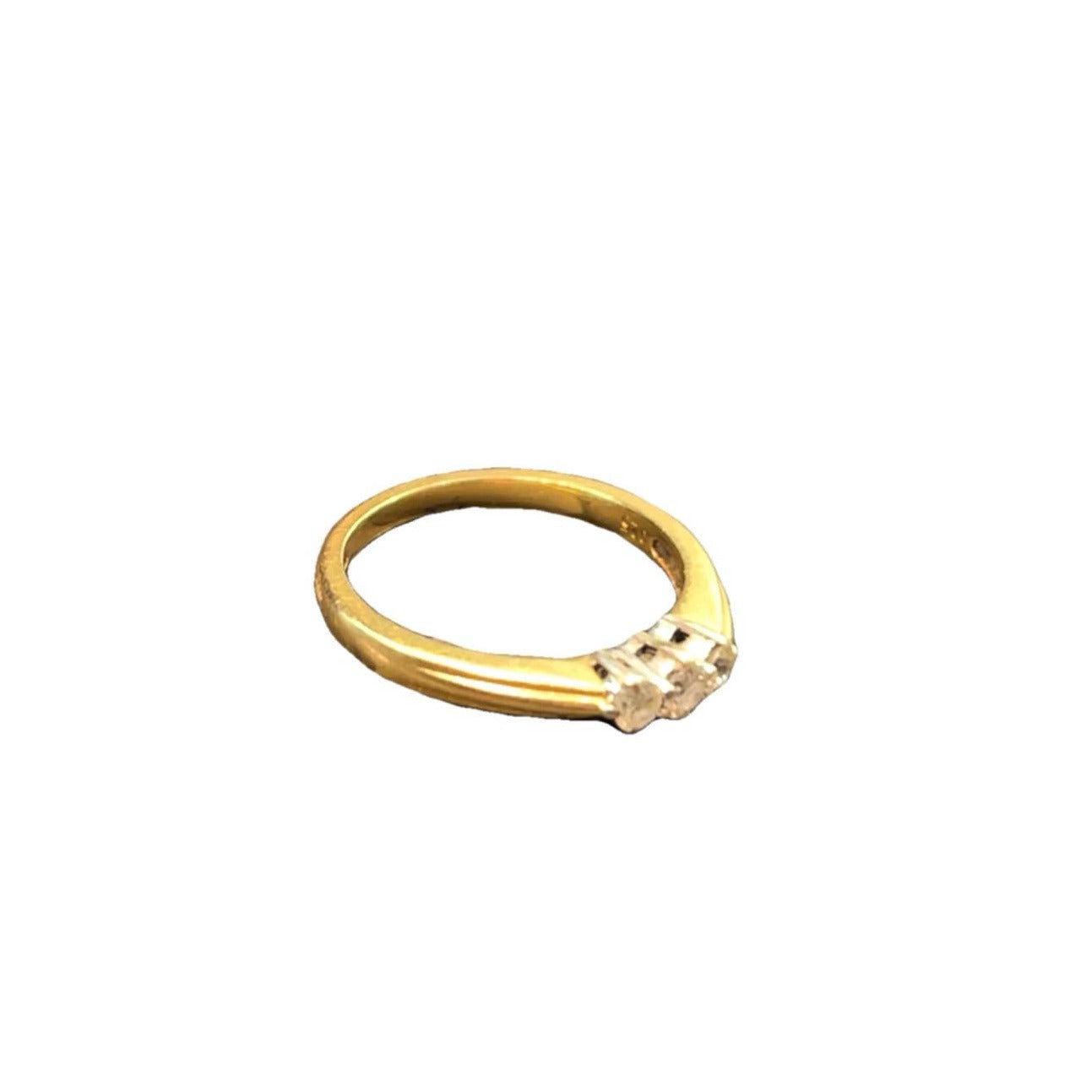 18CT Gold & 0.25 Diamond Ring - Size O