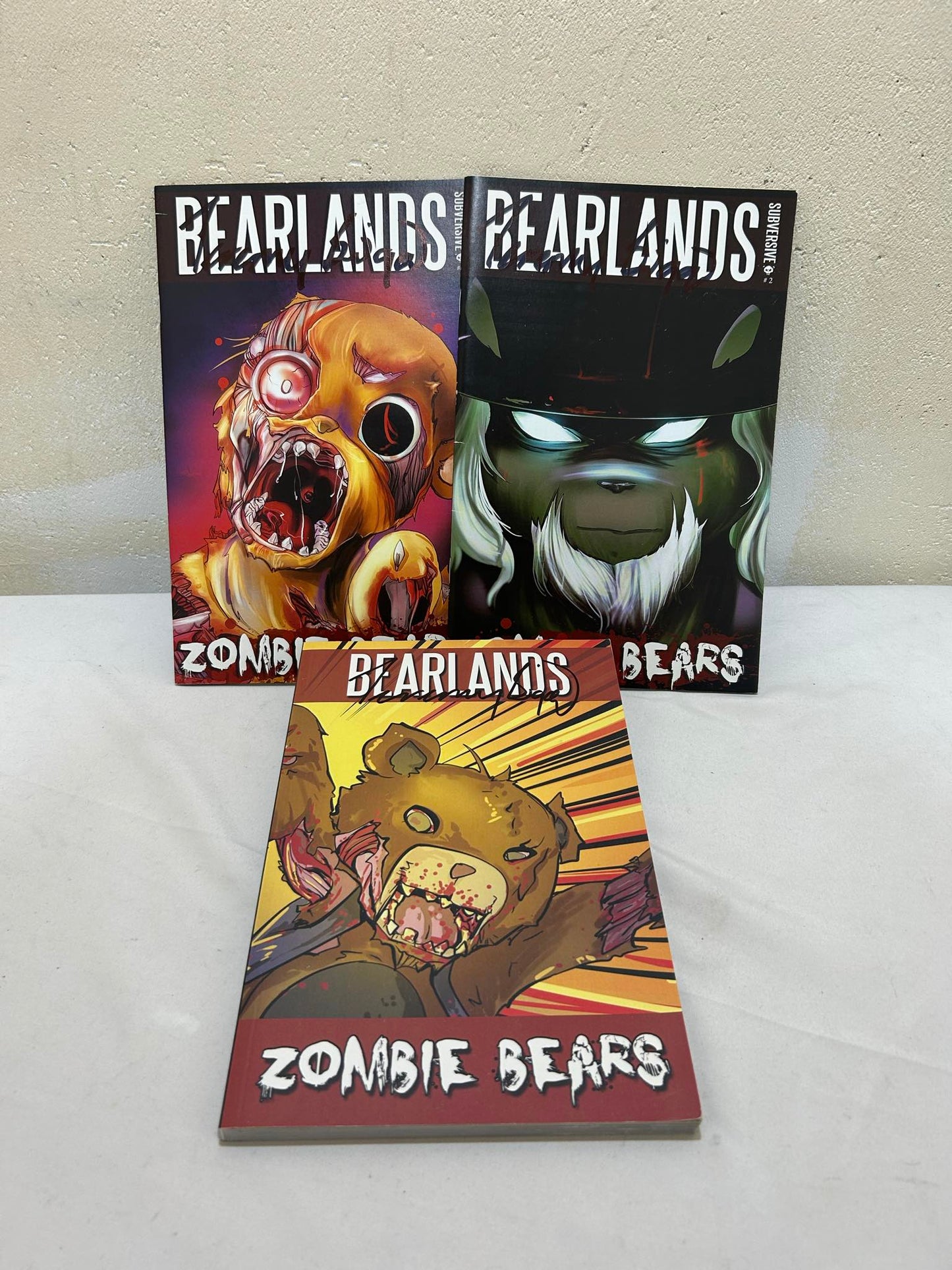 Bearlands Zombie Bears Comic bundle