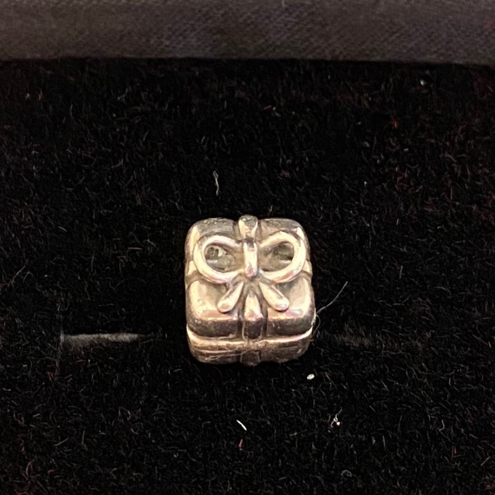 Pandora Silver (925) ‘Present’ Charm.