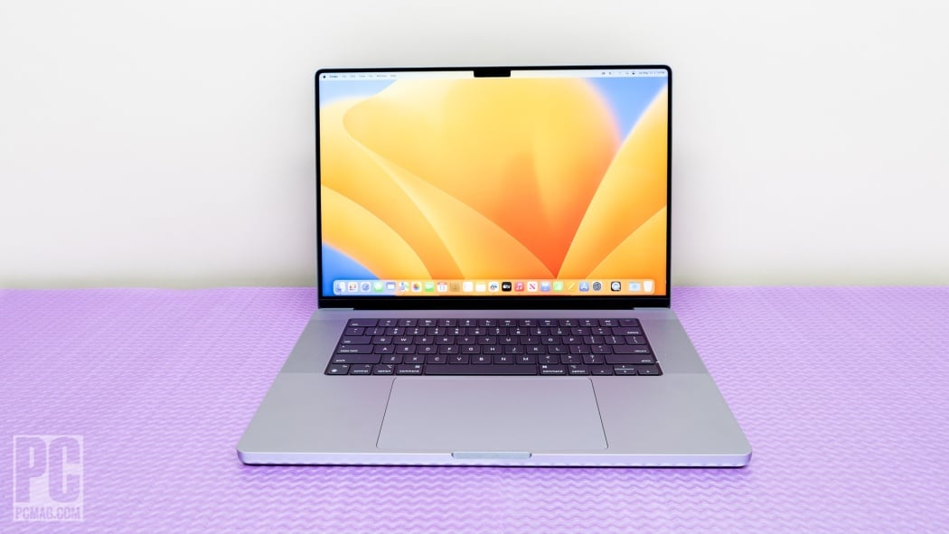 MacBook Pro M2 pro chip 16inch 2023