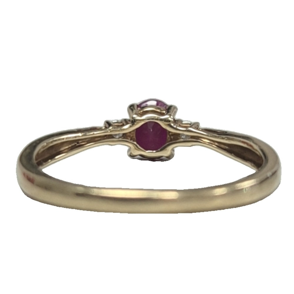 9ct Gold and Ruby Ring size L