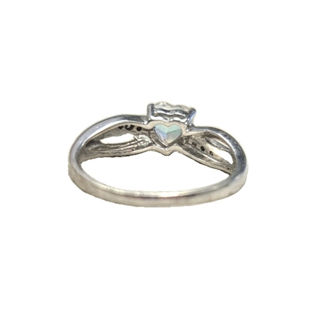 Gold Ring with heart shaped cubic zircona