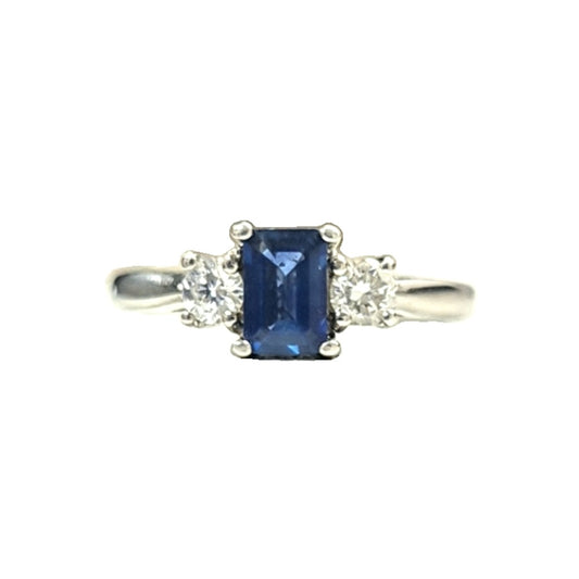 18ct Diamond  and Sapphire Ring size M