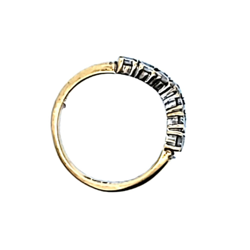 7 Diamond 18ct Gold Ring