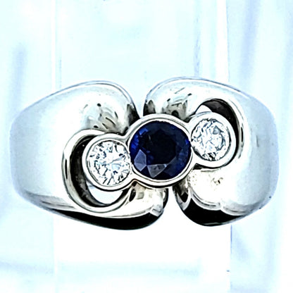 14CT Gold Ring with Sapphire and Diamond