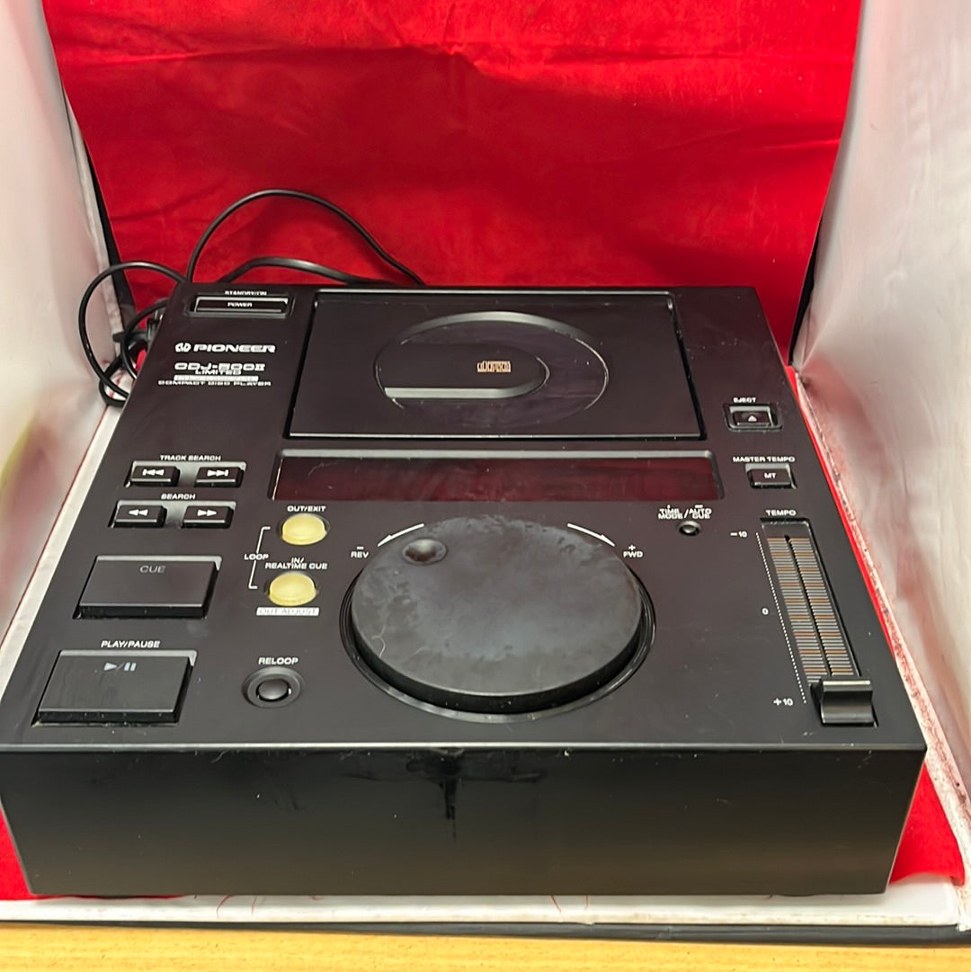 Demon DJ Equipment Tabletop CD player (DN-S1200) - Money Maker 