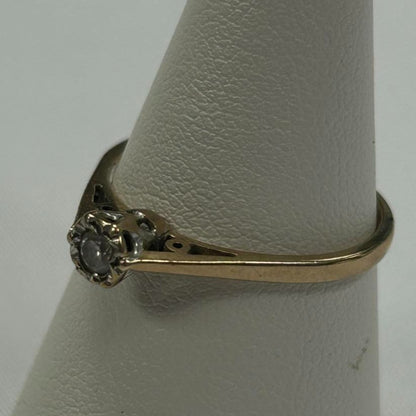 9CT Gold & 0.10 Round Diamond Ring - Size P