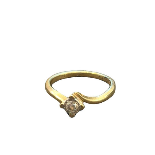9CT Gold with Round 0.10 Ct Diamond Ring - Size L