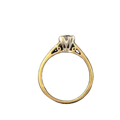 9CT Gold & 0.25 Diamond Ring - Size O