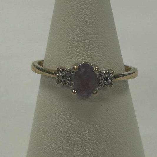 9CT Gold Diamond & Amethyst Ring - Size N