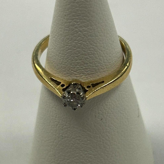 18CT Gold & 0.20 Diamond Ring - Size I