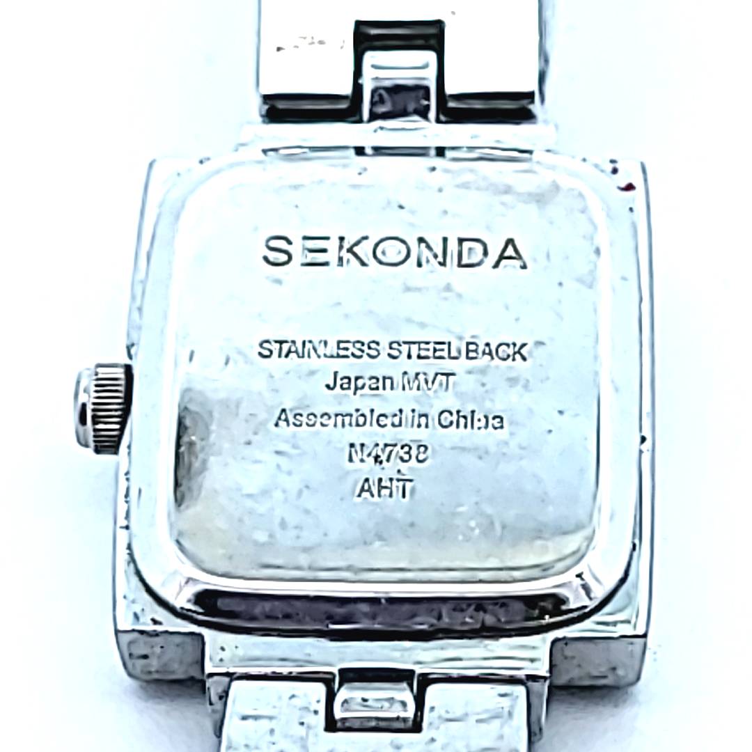 Ladies Square Faced Sekonda Watch - Money Maker 