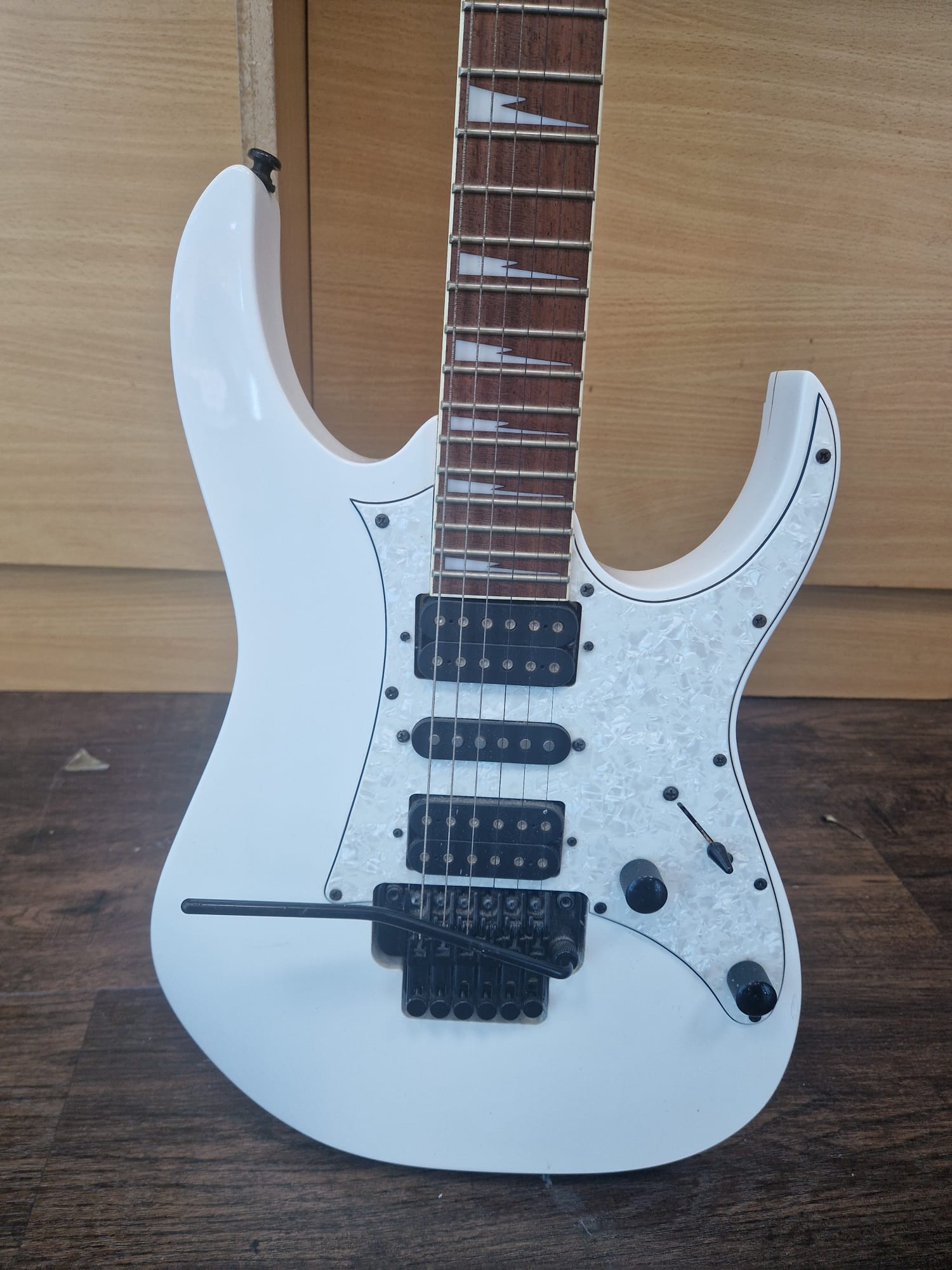 Ibanez RG350DXZ 1P-03 Electric Guitar Heavy Cosmetic Wear + Bag 12M Warranty - Money Maker 