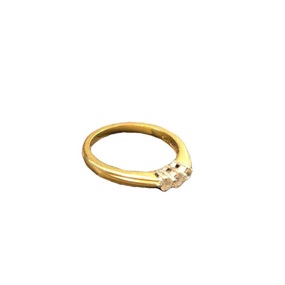 18CT Gold & 0.25 Diamond Ring - Size O