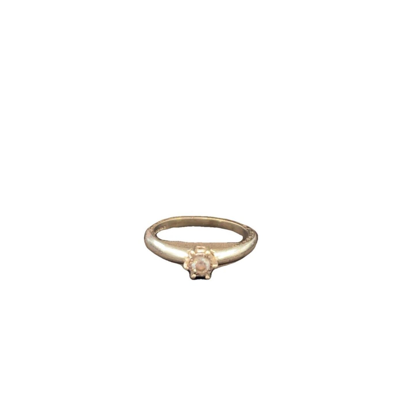 9CT Gold & 0.10 Ct Diamond Ring - Size L