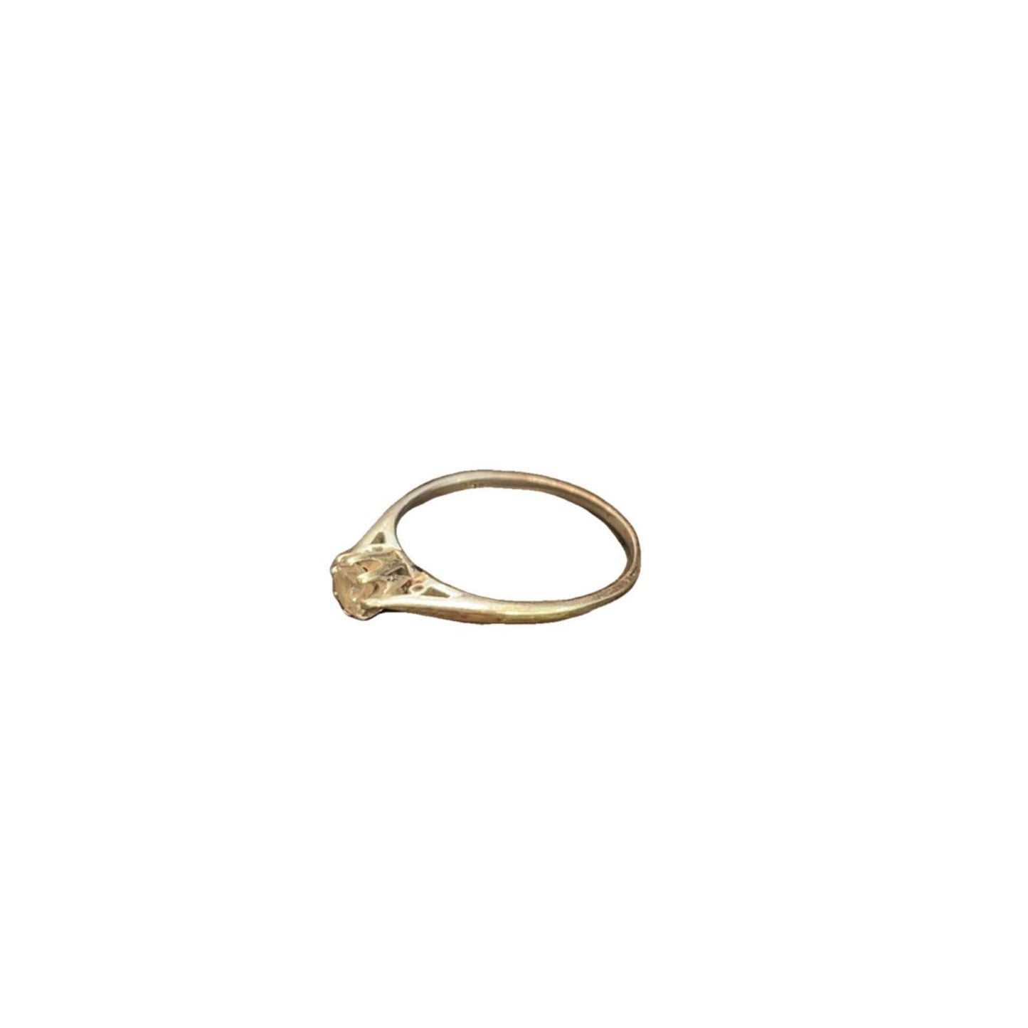 9CT Gold & 0.25 Diamond Ring - Size M
