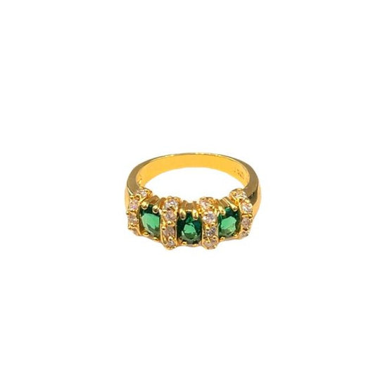 9CT Gold & Three Green Stones Ring - Size Q