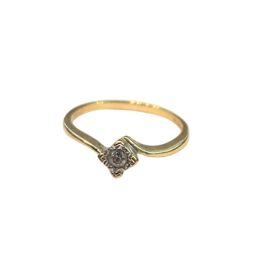 9CT Gold with Round 0.10 Ct Diamond Ring - Size M