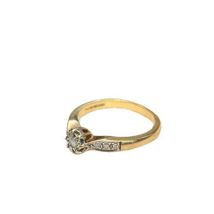 9CT Gold & 0.10 Round Diamond Ring - Size M