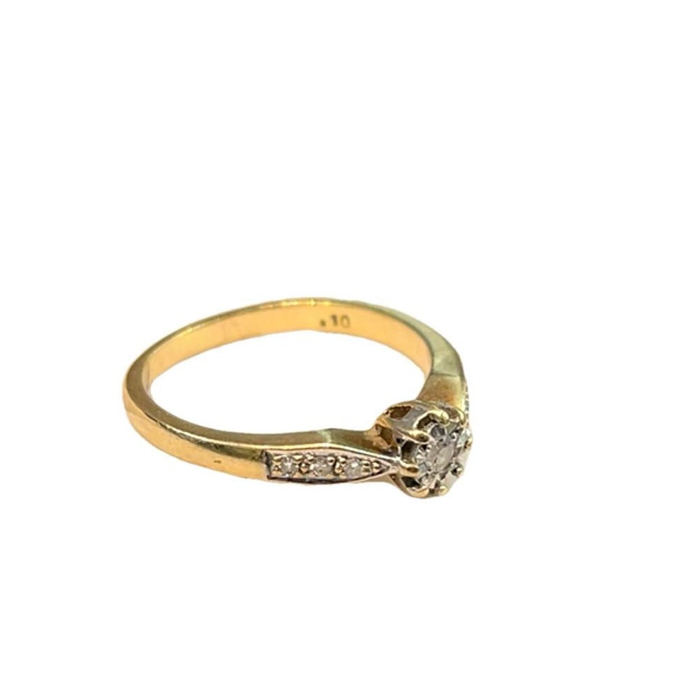 9CT Gold & 0.10 Round Diamond Ring - Size M