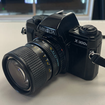 Minolta x-300s