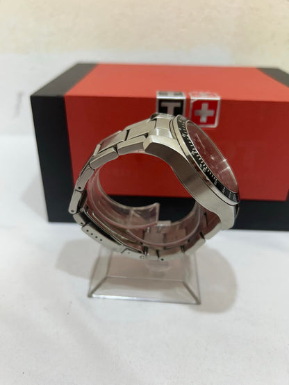 Tissot V8Chronograph Watch (BOXED)