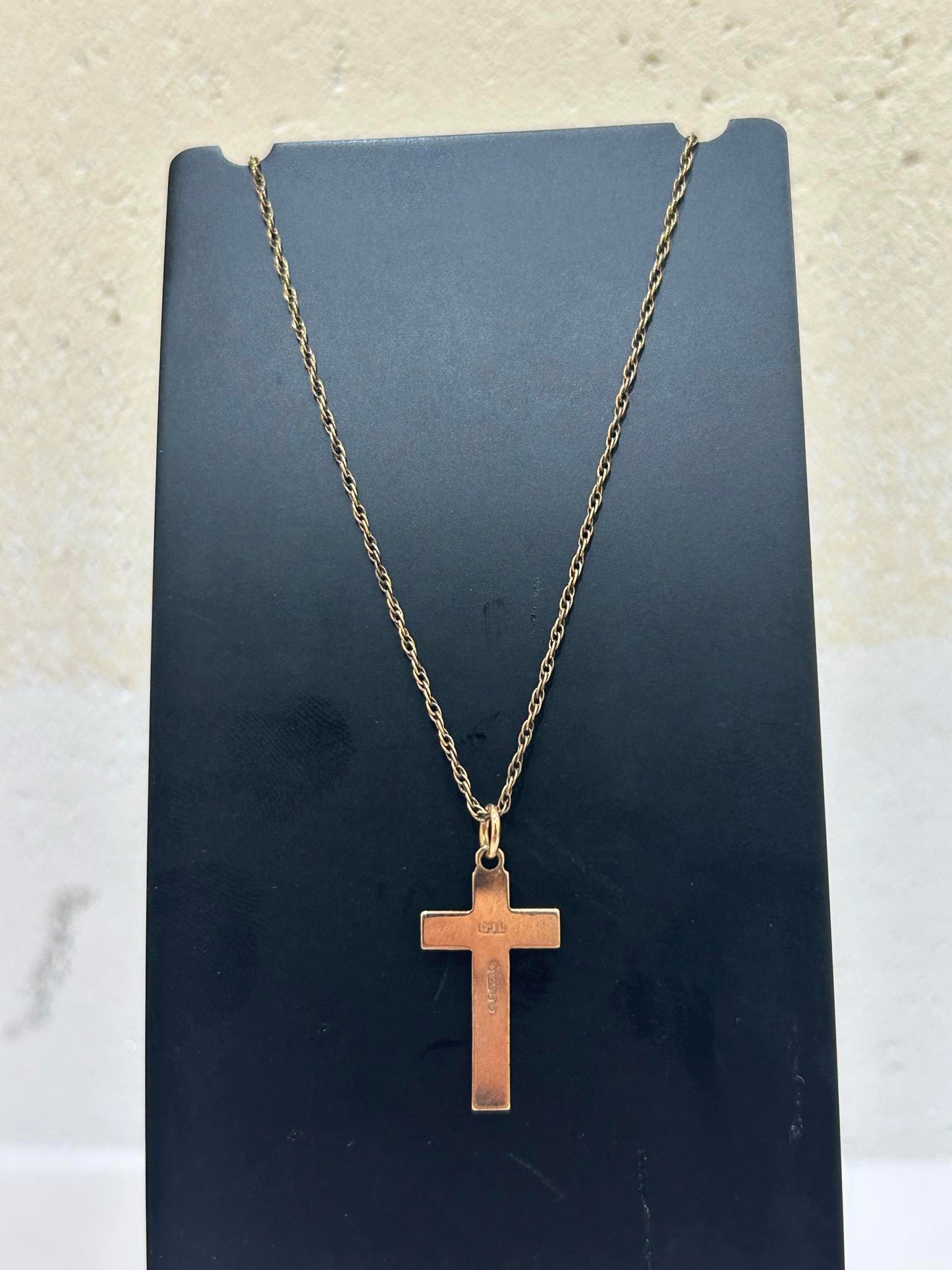 9CT Gold Necklace & Cross