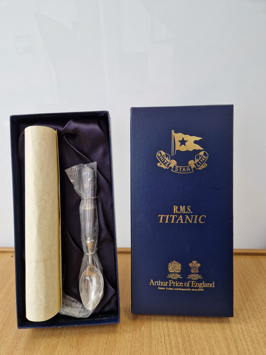 Vtg Titanic Millvina Dean Spoon Boxed w/ Cert Arthur Price White Star Line