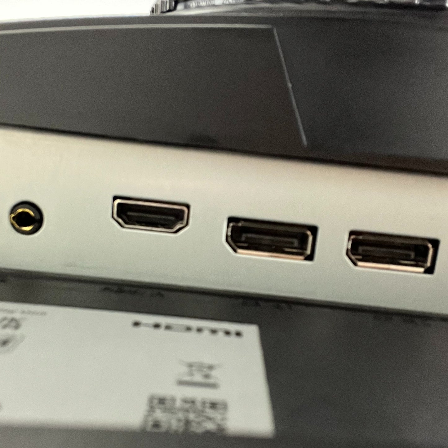 Samsung Odyssey G7 27"