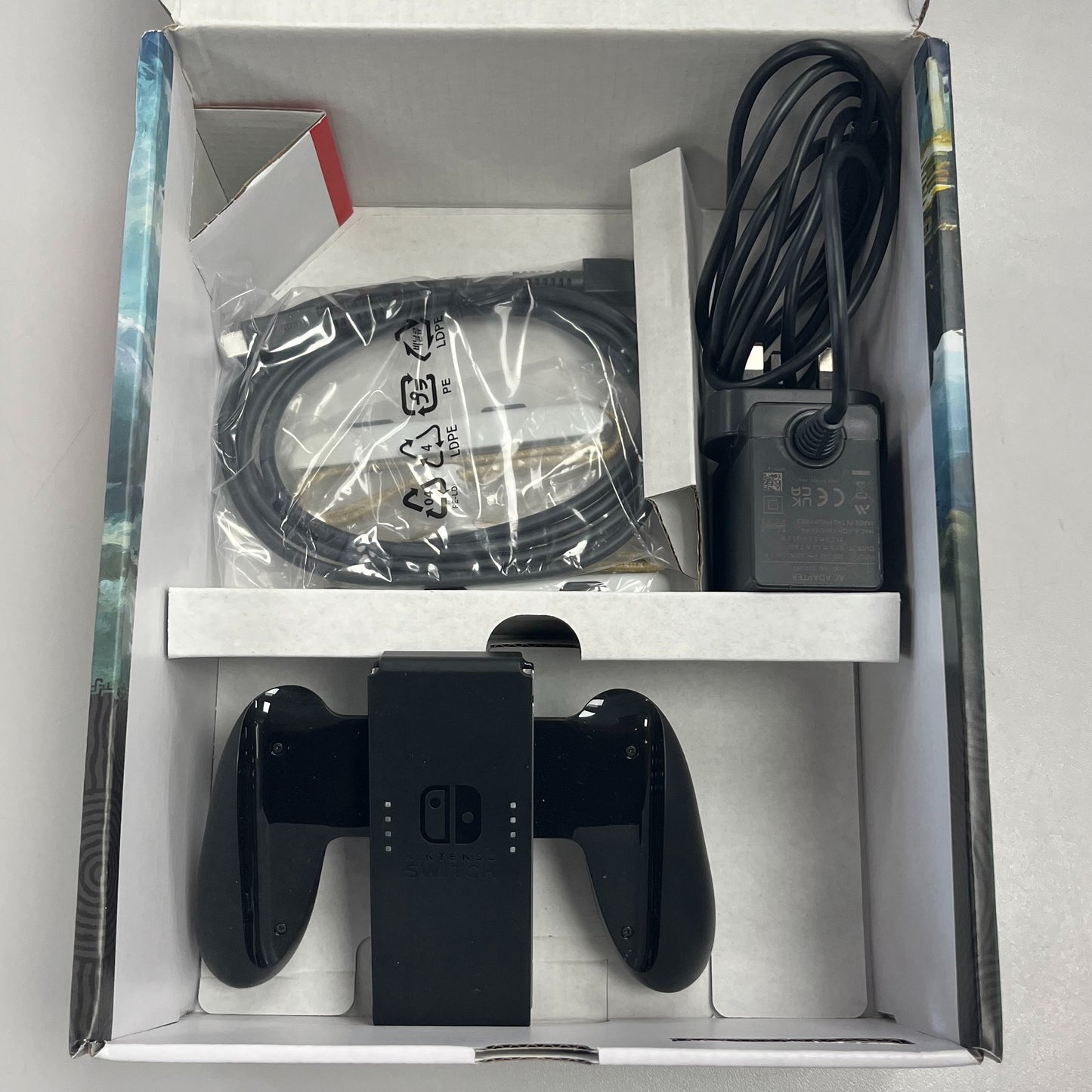 Switch Legand of Zelda console