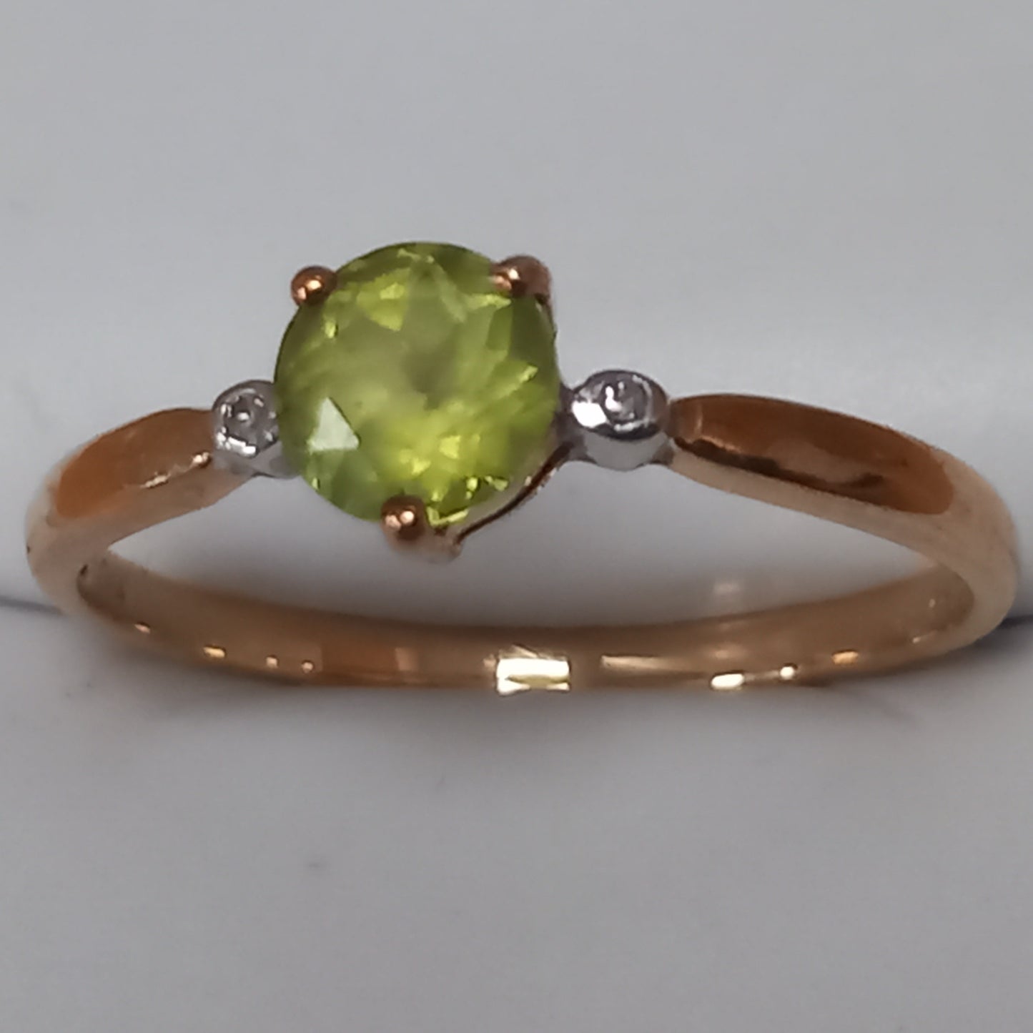 9ct Gold Green Stone & Diamond Ring Size R