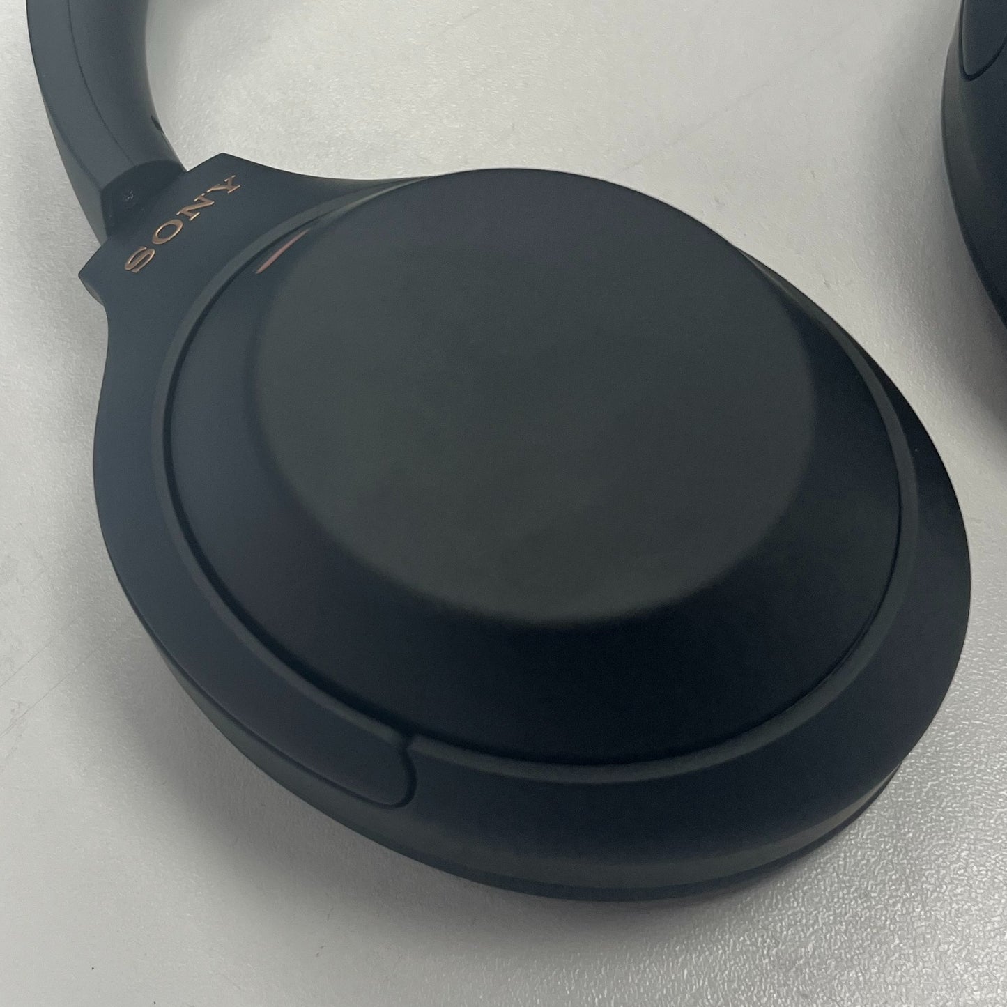 Sony XM4 Headphones