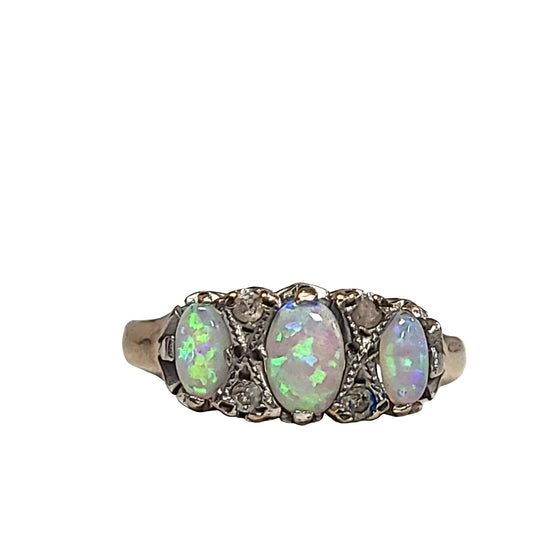 9ct Opal Ring Size M