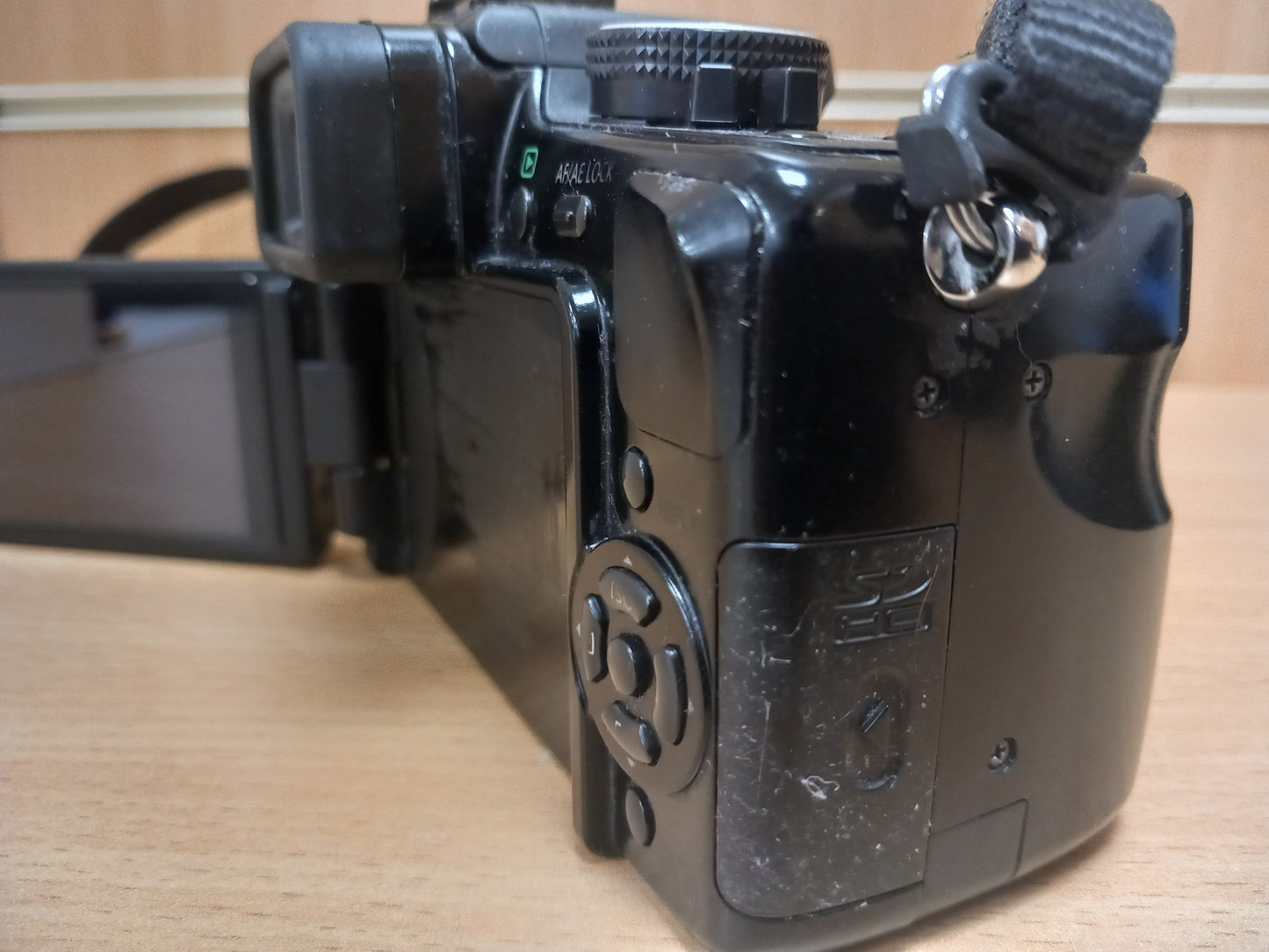 PANASONIC LUMIX G1K CAMERA AND G VARIO 45-200mm LENS SET - BOXED