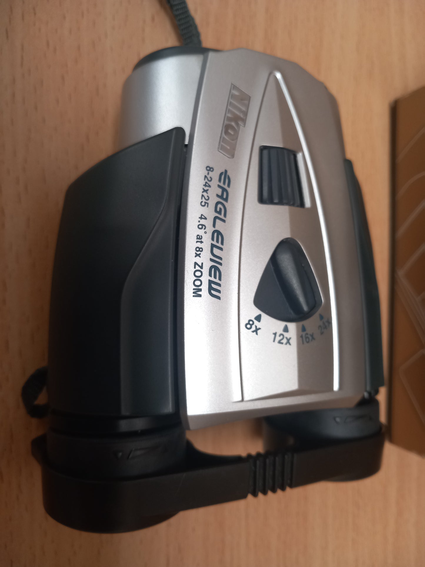 NIKON EAGLEVIEW BINOCULARS ZOOM 8-24X25 CF SILVER