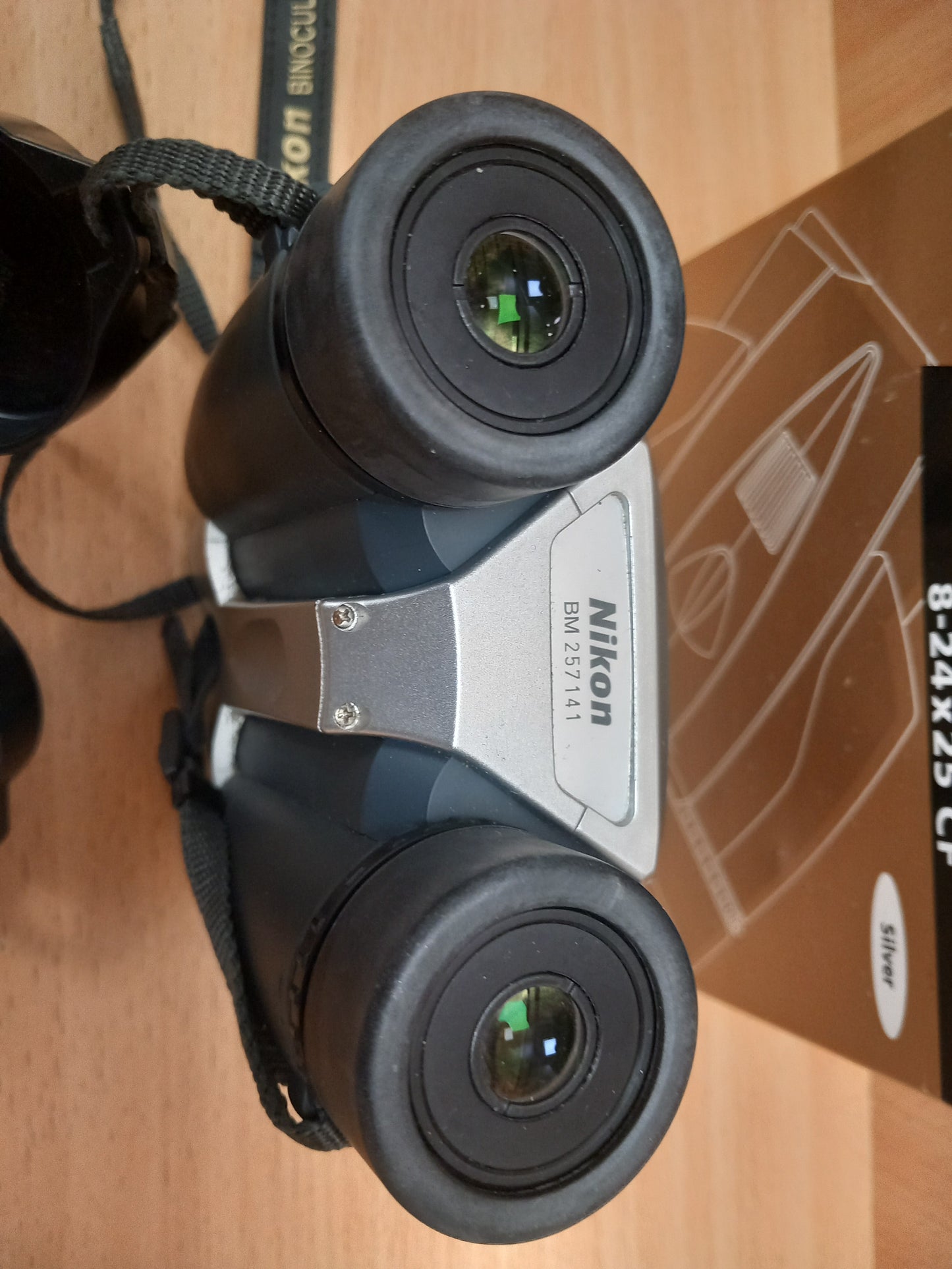 NIKON EAGLEVIEW BINOCULARS ZOOM 8-24X25 CF SILVER