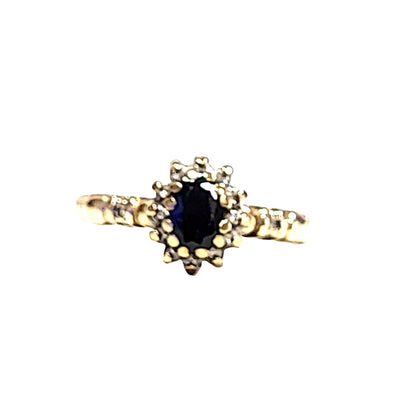 Vintage 9ct Gold Sapphire and Diamond Cluster Ring - Classic Oval Design