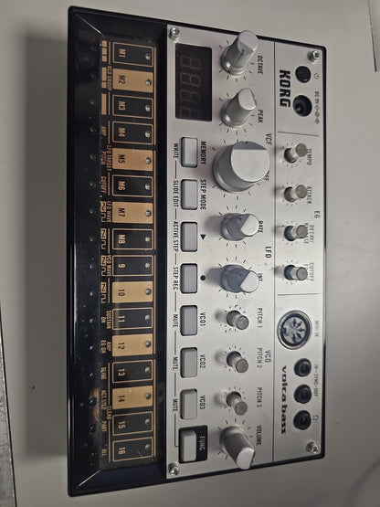 Korg Volca Bass Analogue Synthesizer – Compact Bass Machine with Sequencer - Money Maker 