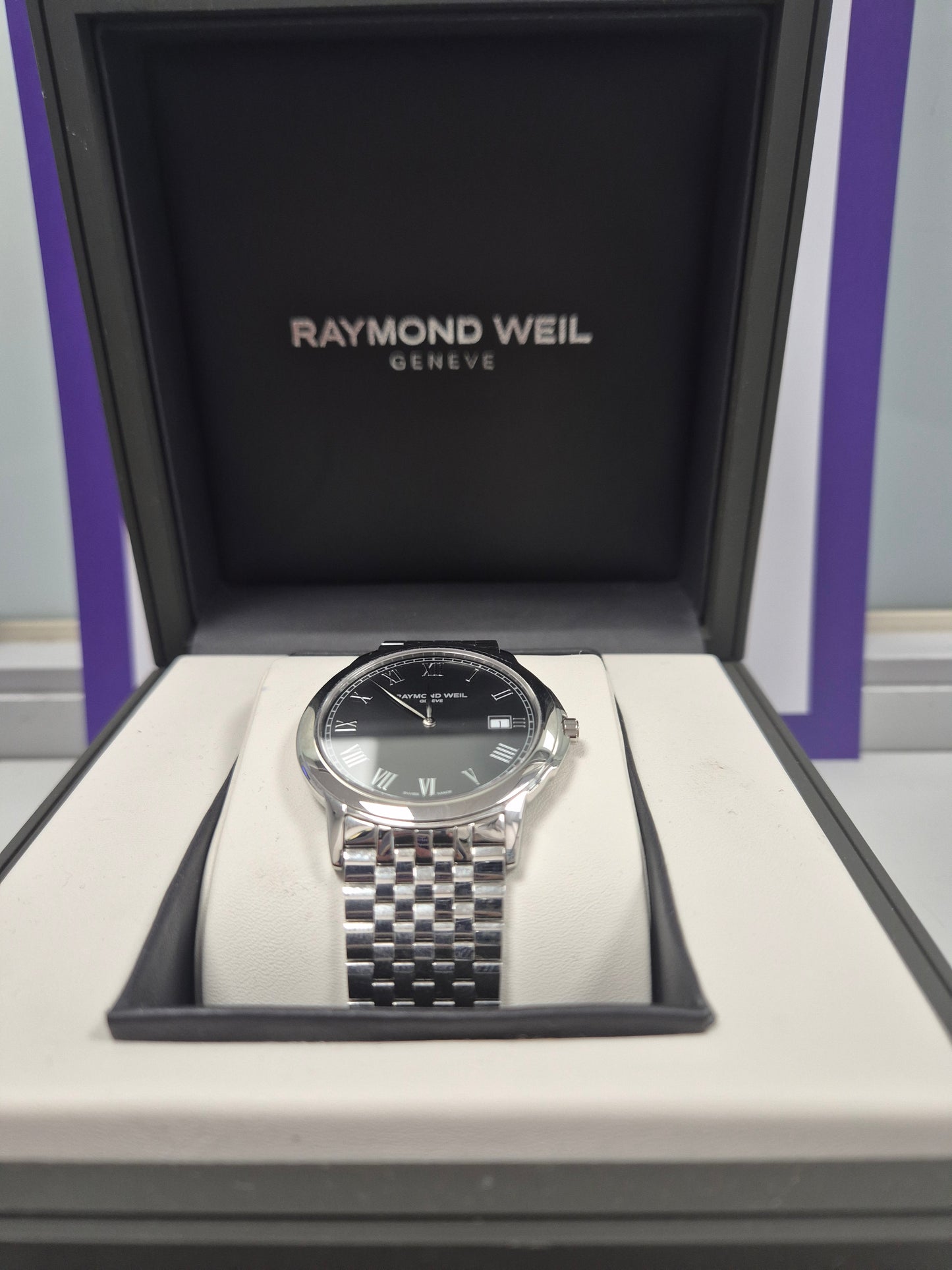 RAYMOND WEIL WO34937 SILVER TONE GENTS BLACKFACE WATCH