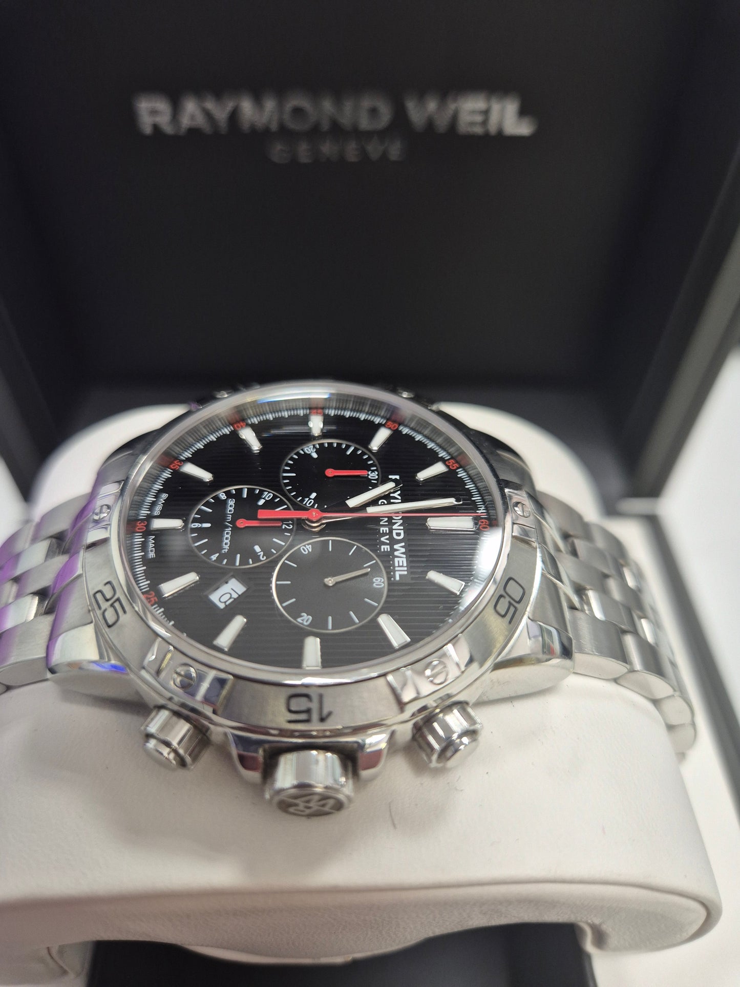 RAYMOND WEIL GENTS STEEL BLACK FACE WATCH