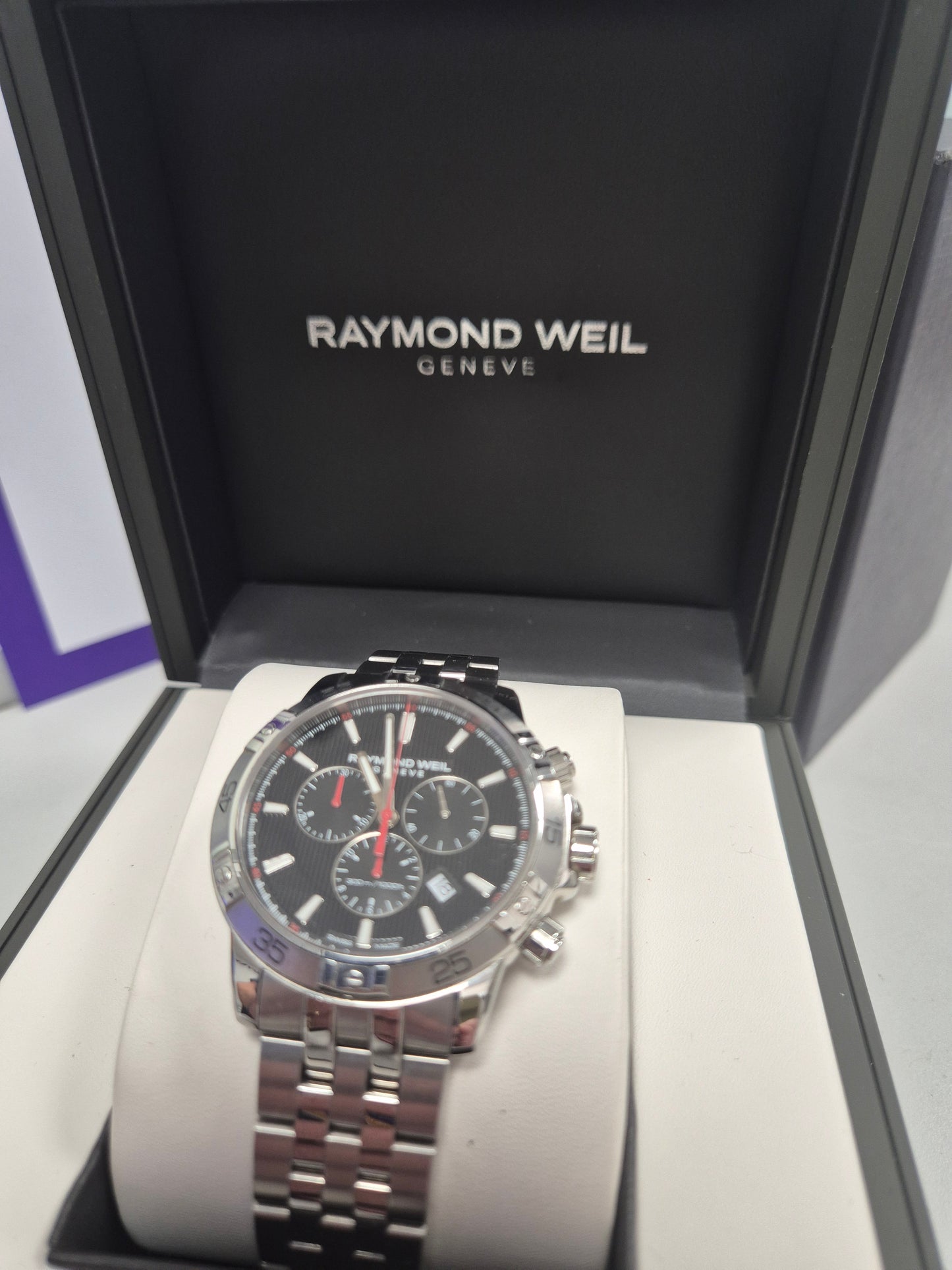 RAYMOND WEIL GENTS STEEL BLACK FACE WATCH