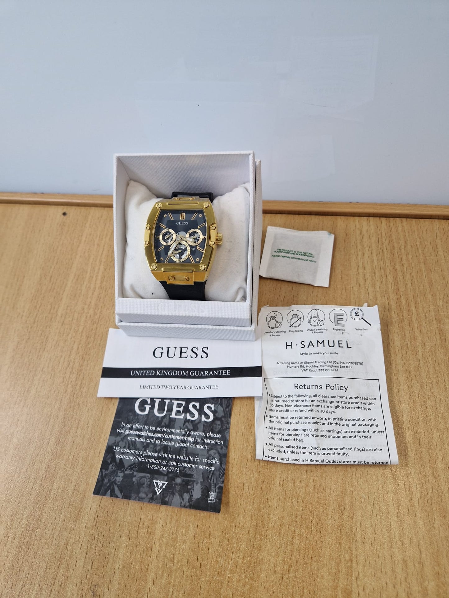 Guess Phoenix Men’s Chrono Black Silicone Strap Watch + Box, 12M Warranty - Money Maker 