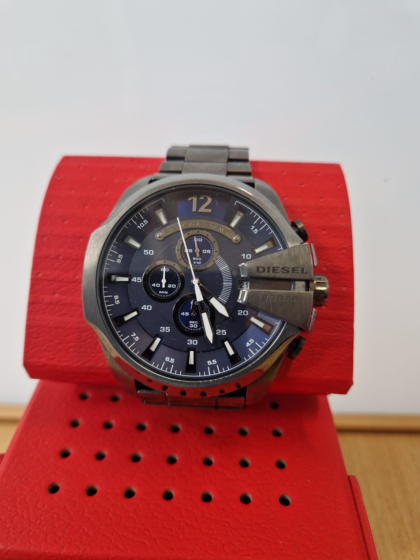 Diesel Men's Mega Chief DZ4329 Watch Boxed with Spare Links – 12 Month Warranty - Money Maker 