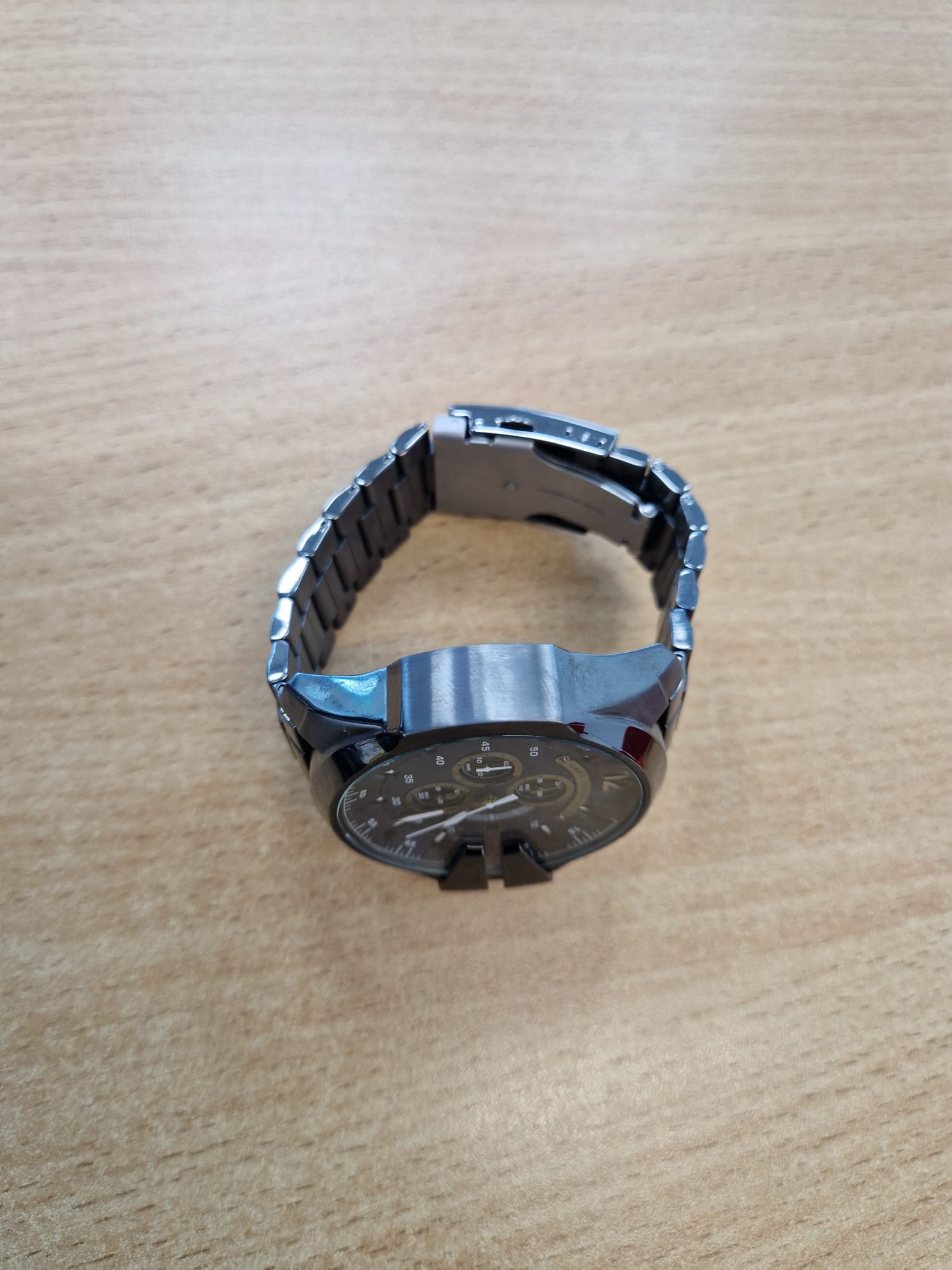 Diesel Men's Mega Chief DZ4329 Watch Boxed with Spare Links – 12 Month Warranty - Money Maker 