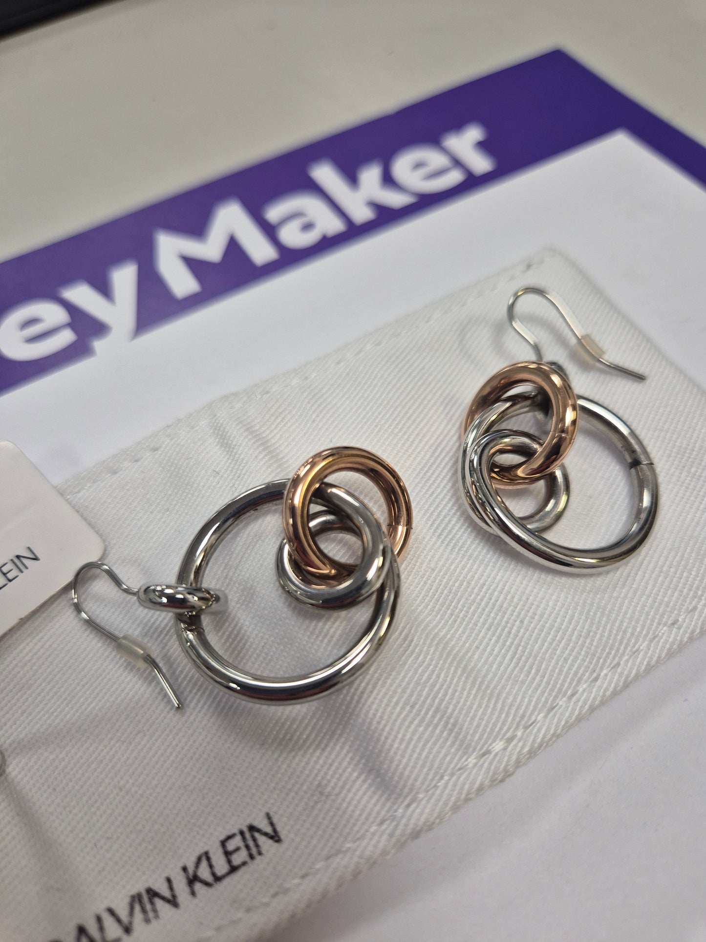 CALVIN KLEIN CIRCLE AND BAND EARRINGS