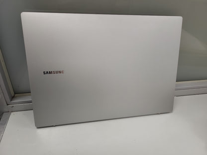 SAMSUNG GALAXY BOOK GO